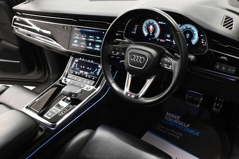 Audi Q7 3.0 Q7 Black Edition 55 TFSI MHEV Quattro Auto 4WD 5dr 4