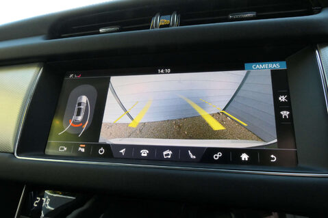 Jaguar XF 2.0 XF Portfolio Auto 5dr 6