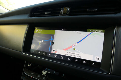 Jaguar XF 2.0 XF Portfolio Auto 5dr 34