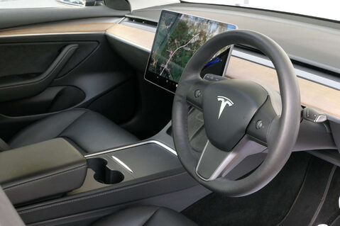 Tesla Model 3 ModeL 3 Performance AWD 4WD 4dr 6