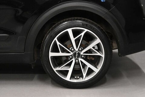 Kia Niro 1.6 Niro 3 HEV Semi-Auto 5dr 21