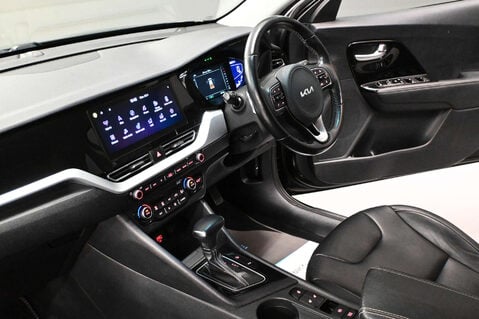 Kia Niro 1.6 Niro 3 HEV Semi-Auto 5dr 26
