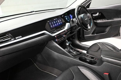 Kia Niro 1.6 Niro 3 HEV Semi-Auto 5dr 34