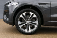 Jaguar F-Pace 3.0 F-Pace R-Dynamic SE D MHEV AWD Auto 4WD 5dr 9