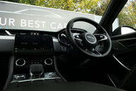 Jaguar F-Pace 3.0 F-Pace R-Dynamic SE D MHEV AWD Auto 4WD 5dr 32