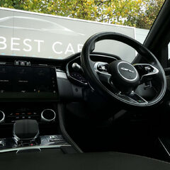 Jaguar F-Pace 3.0 F-Pace R-Dynamic SE D MHEV AWD Auto 4WD 5dr 1