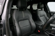 Jaguar F-Pace 3.0 F-Pace R-Dynamic SE D MHEV AWD Auto 4WD 5dr 4