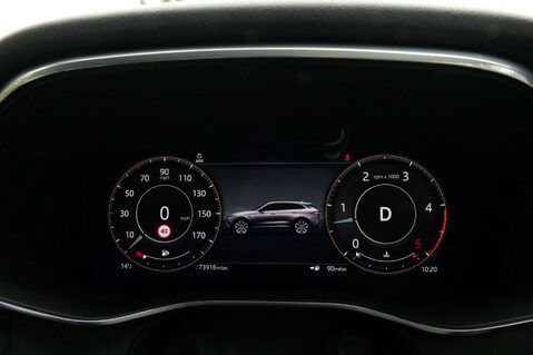 Jaguar F-Pace 3.0 F-Pace R-Dynamic SE D MHEV AWD Auto 4WD 5dr 37