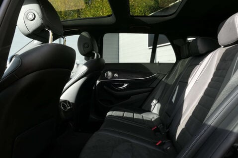 Mercedes-Benz E Class 2.9 E 400 AMG Line Night Edition Premium+ D 4Matic Auto 4WD 5dr 27