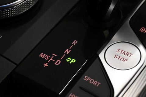 BMW 3 Series 2.0 330E M Sport Auto 4dr 35