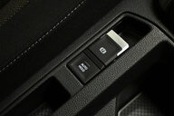 Volkswagen T-Roc 1.5 T-Roc Design TSi Evo Semi-Auto 5dr 23