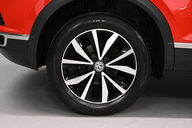 Volkswagen T-Roc 1.5 T-Roc Design TSi Evo Semi-Auto 5dr 26
