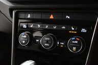 Volkswagen T-Roc 1.5 T-Roc Design TSi Evo Semi-Auto 5dr 35