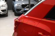 Volkswagen T-Roc 1.5 T-Roc Design TSi Evo Semi-Auto 5dr 61