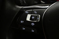 Volkswagen T-Roc 1.5 T-Roc Design TSi Evo Semi-Auto 5dr 33