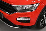 Volkswagen T-Roc 1.5 T-Roc Design TSi Evo Semi-Auto 5dr 54