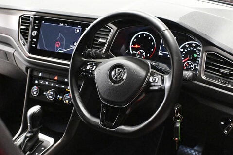 Volkswagen T-Roc 1.5 T-Roc Design TSi Evo Semi-Auto 5dr 25
