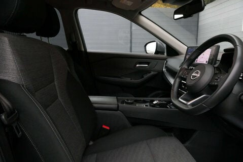 Nissan X-Trail 1.5 X-Trail N-Connecta E-4orce A 4WD 5dr 21