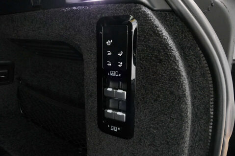 Land Rover Range Rover 3.0 Range Rover Autobiography D MHEV Auto 4WD 5dr 18