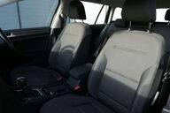 Volkswagen Golf 2.0 Golf SE Nav TDI BlueMotion Technology Semi-Auto 5dr 4