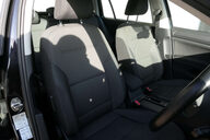 Volkswagen Golf 2.0 Golf SE Nav TDI BlueMotion Technology Semi-Auto 5dr 22