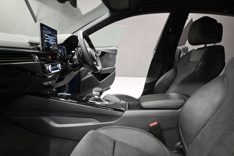 Audi A5 2.0 A5 Sportback 35 TFSI MHEV Black Edition Semi-Auto 5dr 11