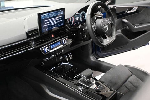 Audi A5 2.0 A5 Sportback 35 TFSI MHEV Black Edition Semi-Auto 5dr 27