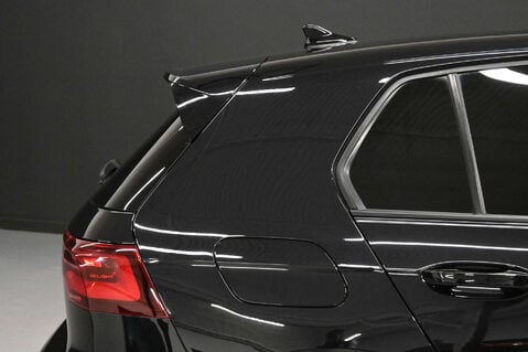 Volkswagen Golf 2.0 Golf R TSi 4Motion Semi-Auto 4WD 5dr 42