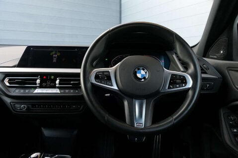 BMW 1 Series 1.5 118I M Sport Auto 5dr 29