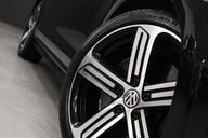 Volkswagen Golf 2.0 Golf R TSi 4Motion Semi-Auto 4WD 5dr 43