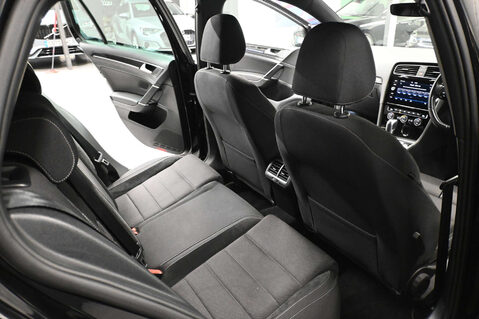 Volkswagen Golf 2.0 Golf R TSi 4Motion Semi-Auto 4WD 5dr 29