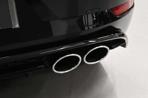 Volkswagen Golf 2.0 Golf R TSi 4Motion Semi-Auto 4WD 5dr 38