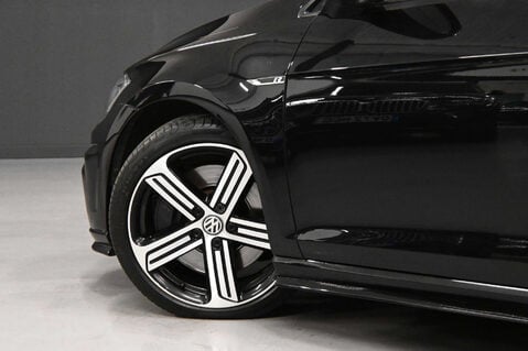 Volkswagen Golf 2.0 Golf R TSi 4Motion Semi-Auto 4WD 5dr 32