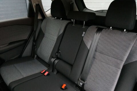 Nissan X-Trail 1.5 X-Trail N-Connecta E-4orce A 4WD 5dr 26