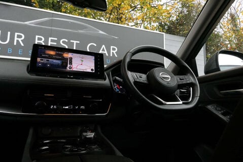 Nissan X-Trail 1.5 X-Trail N-Connecta E-4orce A 4WD 5dr 31