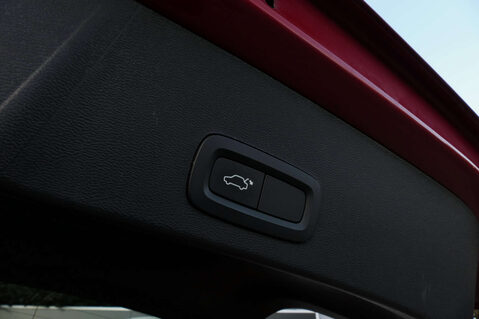 Volvo XC40 1.5 XC40 Inscription Pro T3 Auto 5dr 19