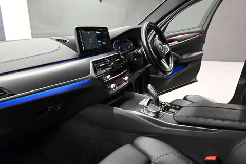 BMW 5 Series 2.0 520d M Sport MHEV Auto 5dr 33