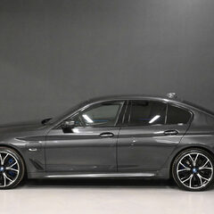 BMW 5 Series 3.0 545e xDrive M Sport Auto 4WD 4dr 1