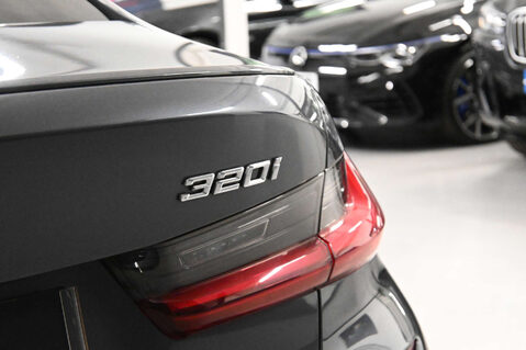 BMW 3 Series 2.0 320I M Sport Auto 4dr 39