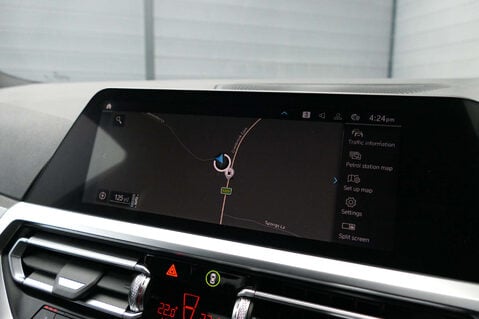 BMW 3 Series 2.0 330e 12kWh M Sport Saloon 4dr Petrol Plug-in Hybrid Auto xDrive Euro 6 32