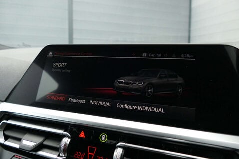 BMW 3 Series 2.0 330e 12kWh M Sport Saloon 4dr Petrol Plug-in Hybrid Auto xDrive Euro 6 37