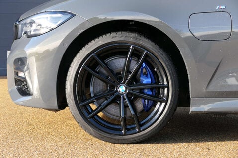 BMW 3 Series 2.0 330e 12kWh M Sport Saloon 4dr Petrol Plug-in Hybrid Auto xDrive Euro 6 10