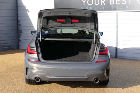 BMW 3 Series 2.0 330e 12kWh M Sport Saloon 4dr Petrol Plug-in Hybrid Auto xDrive Euro 6 18