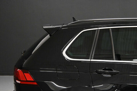 Volkswagen Tiguan 2.0 Tiguan R-Line TDI 4Motion Semi-Auto 4WD 5dr 37