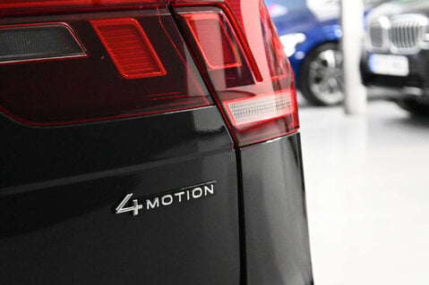 Volkswagen Tiguan 2.0 Tiguan R-Line TDI 4Motion Semi-Auto 4WD 5dr 35