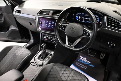 Volkswagen Tiguan 2.0 Tiguan R-Line TDI 4Motion Semi-Auto 4WD 5dr 6
