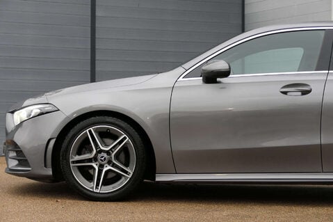 Mercedes-Benz A Class 1.5 A 180 AMG Line D Auto 4dr 11