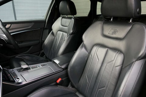 Audi A6 2.0 A6 Black Edition 40 TDI Quattro Semi-Auto 4WD 5dr 4