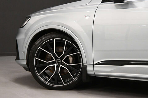 Audi Q7 3.0 TFSI V6 55 Black Edition SUV 5dr Petrol Tiptronic quattro Euro 6 (s/s) 25