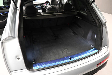 Audi Q7 3.0 TFSI V6 55 Black Edition SUV 5dr Petrol Tiptronic quattro Euro 6 (s/s) 74